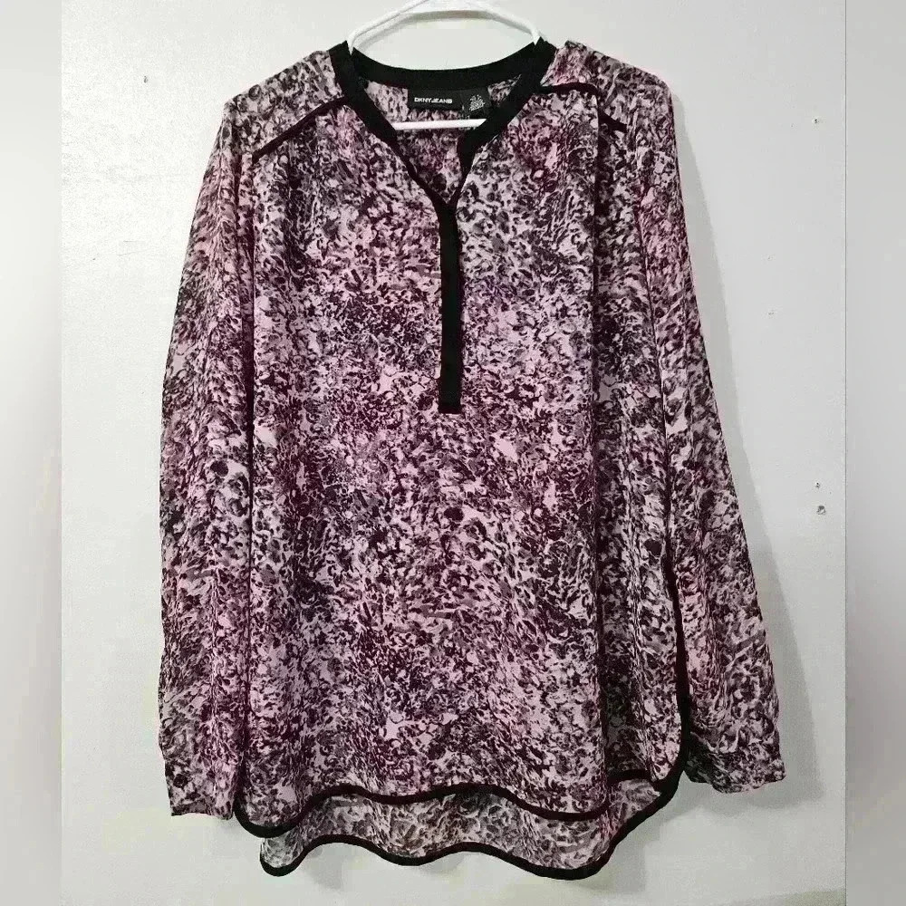 EUC! Dkny jeans blouse!
